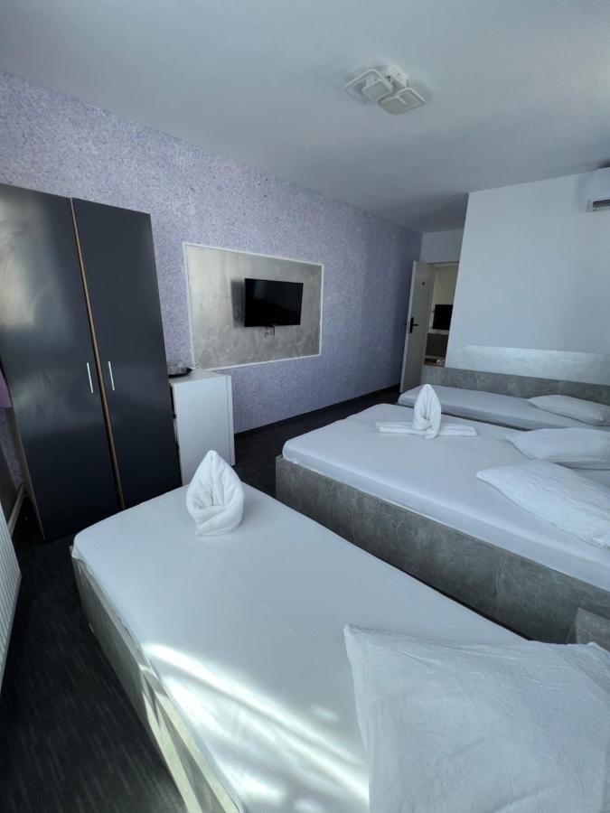 Hotel Miniom คอนสตันซา ภายนอก รูปภาพ